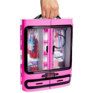 Barbie Ultimate Fashionistas Closet